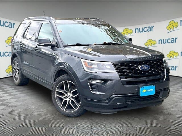 2019 Ford Explorer Sport — photo 1 of 9