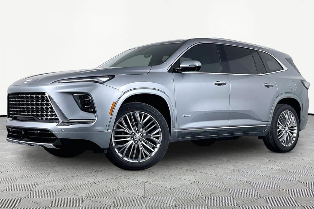2027 Buick Enclave Avenir — photo 1 of 38