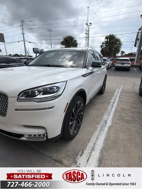 2020 Lincoln Aviator Reserve — photo 1 of 8