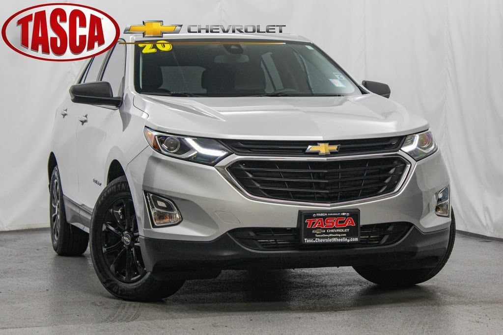 2020 Chevrolet Equinox LS — photo 1 of 29