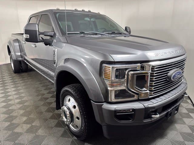 2022 Ford Super Duty F-450 DRW Limited — photo 1 of 22