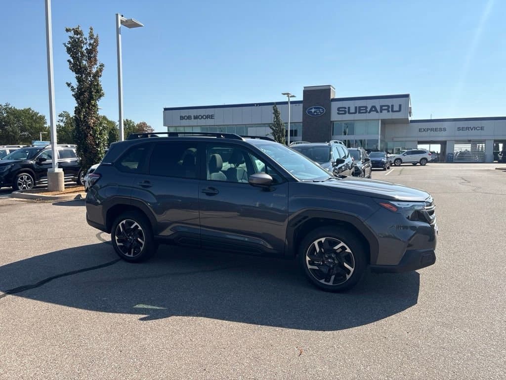 2026 Subaru Forester Premium Hybrid — photo 1 of 7