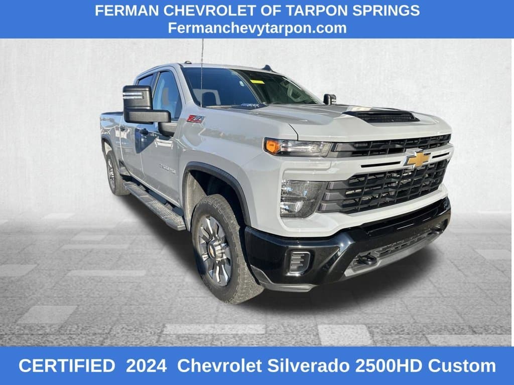 2024 Chevrolet Silverado 2500HD Custom — photo 1 of 9