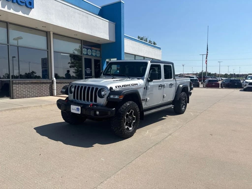 2022 Jeep Gladiator Rubicon — photo 1 of 38