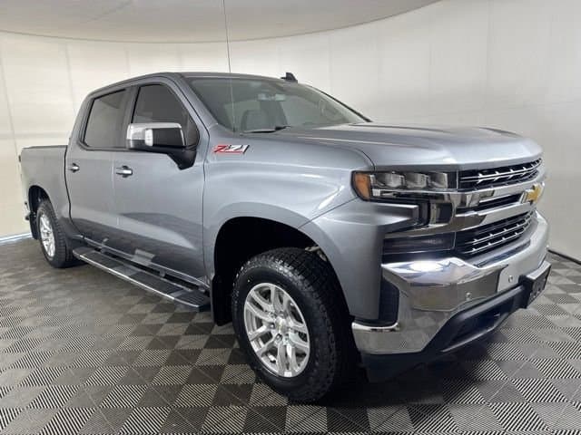 2020 Chevrolet Silverado 1500 LT — photo 1 of 21