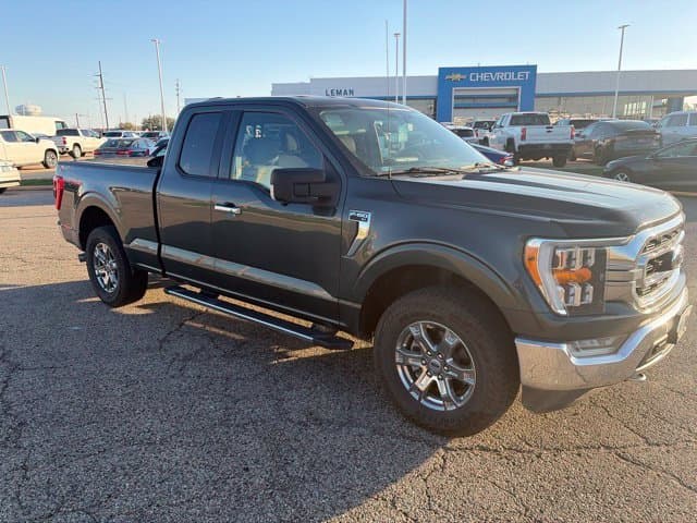 2021 Ford F-150 XLT — photo 1 of 8