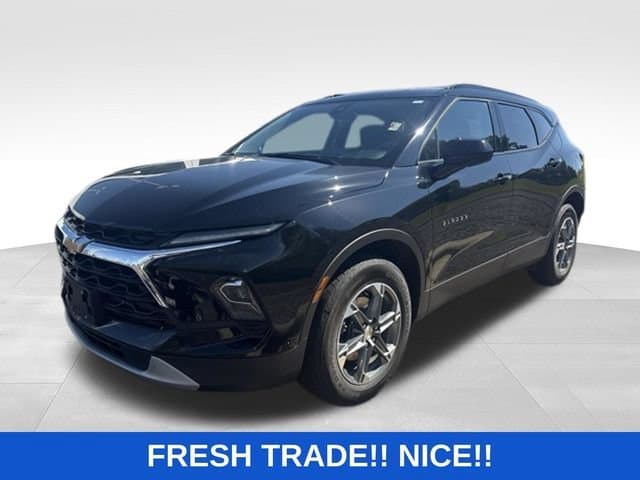 2024 Chevrolet Blazer 2LT — photo 1 of 5