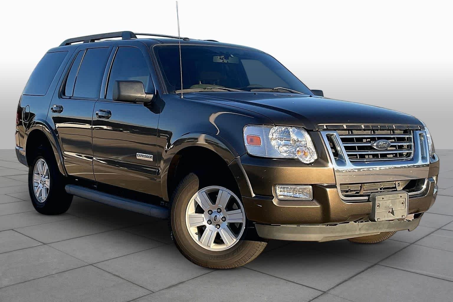 2008 Ford Explorer XLT — photo 1 of 30