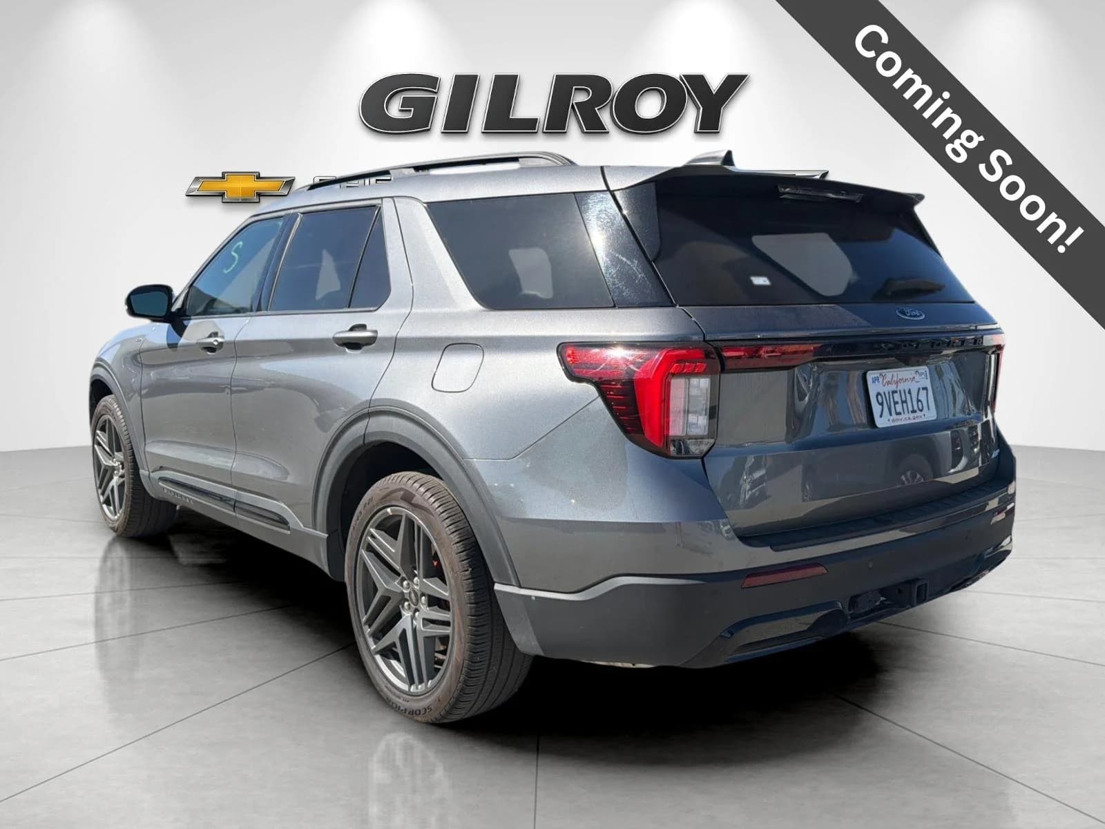 2025 Ford Explorer ST-Line — photo 1 of 3
