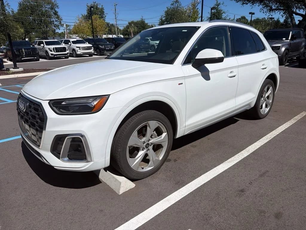 2023 Audi Q5 Base — photo 1 of 6
