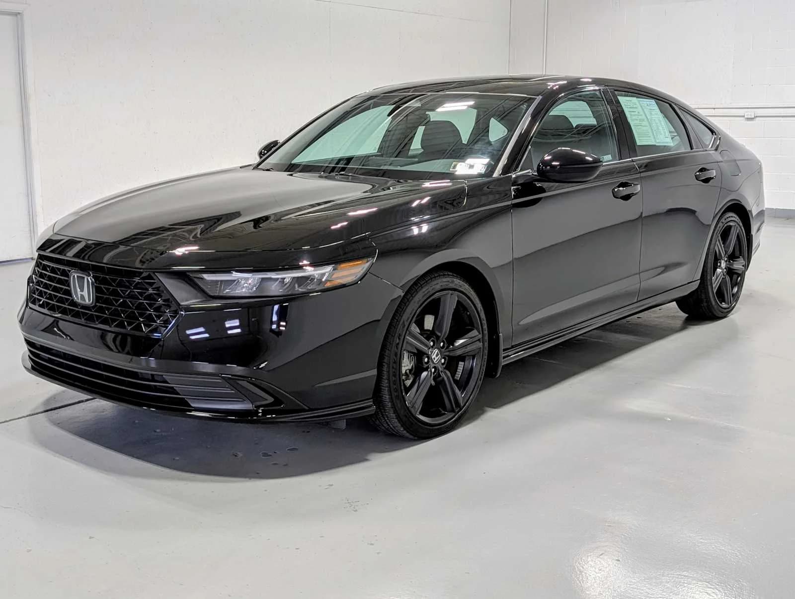 2024 Honda Accord Hybrid Sport-L — photo 1 of 42