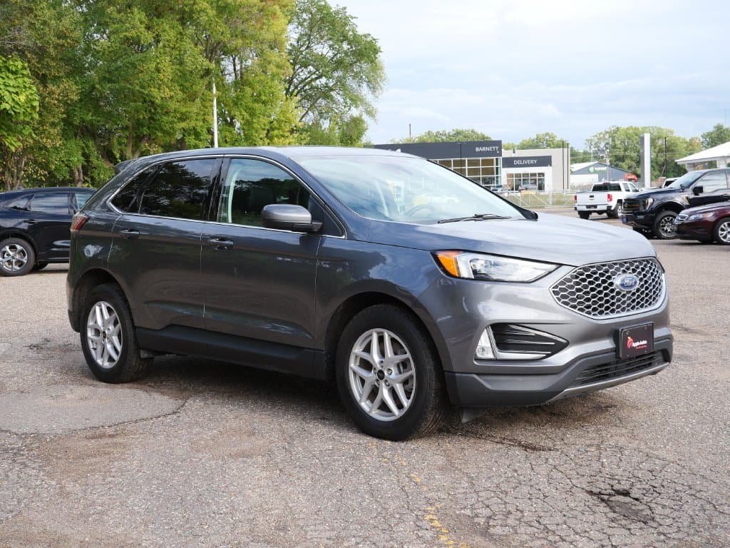 2024 Ford Edge SEL — photo 1 of 28