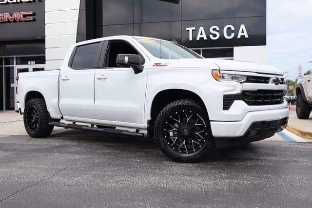 2023 Chevrolet Silverado 1500 RST — photo 1 of 30