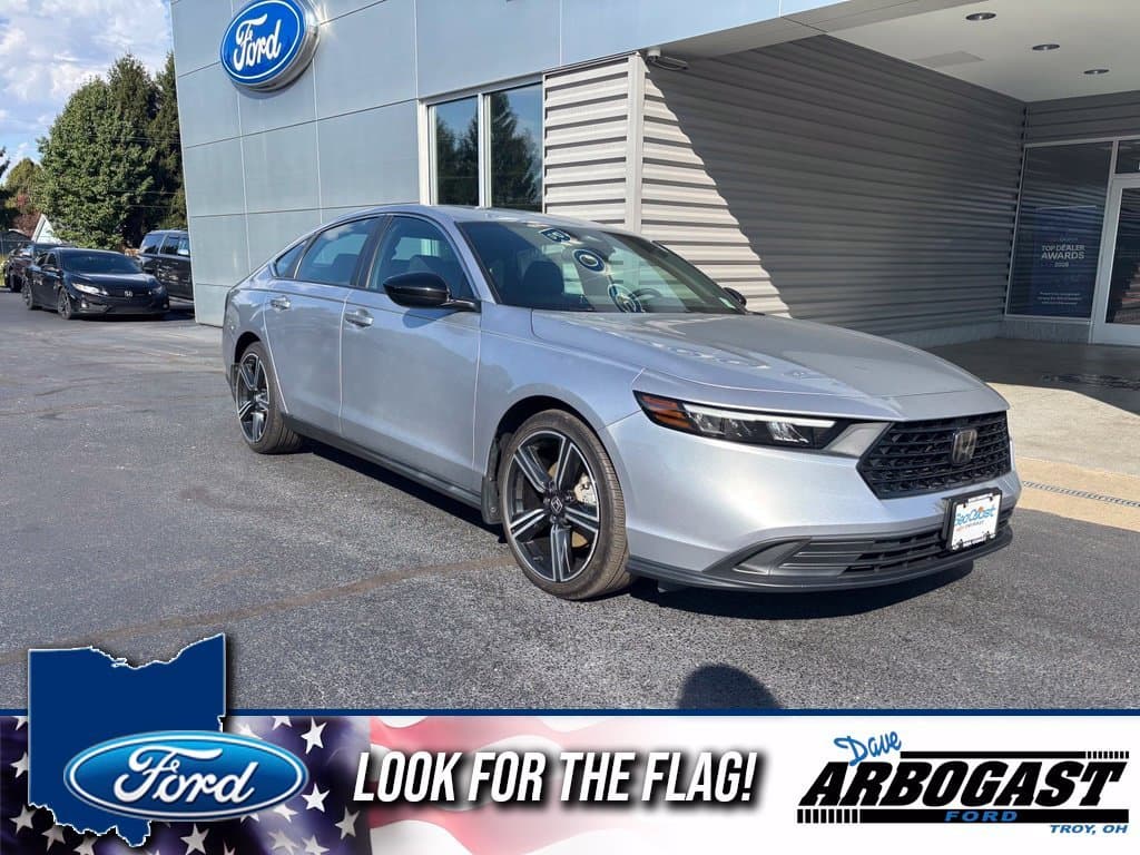 2024 Honda Accord Hybrid Sport — photo 1 of 11