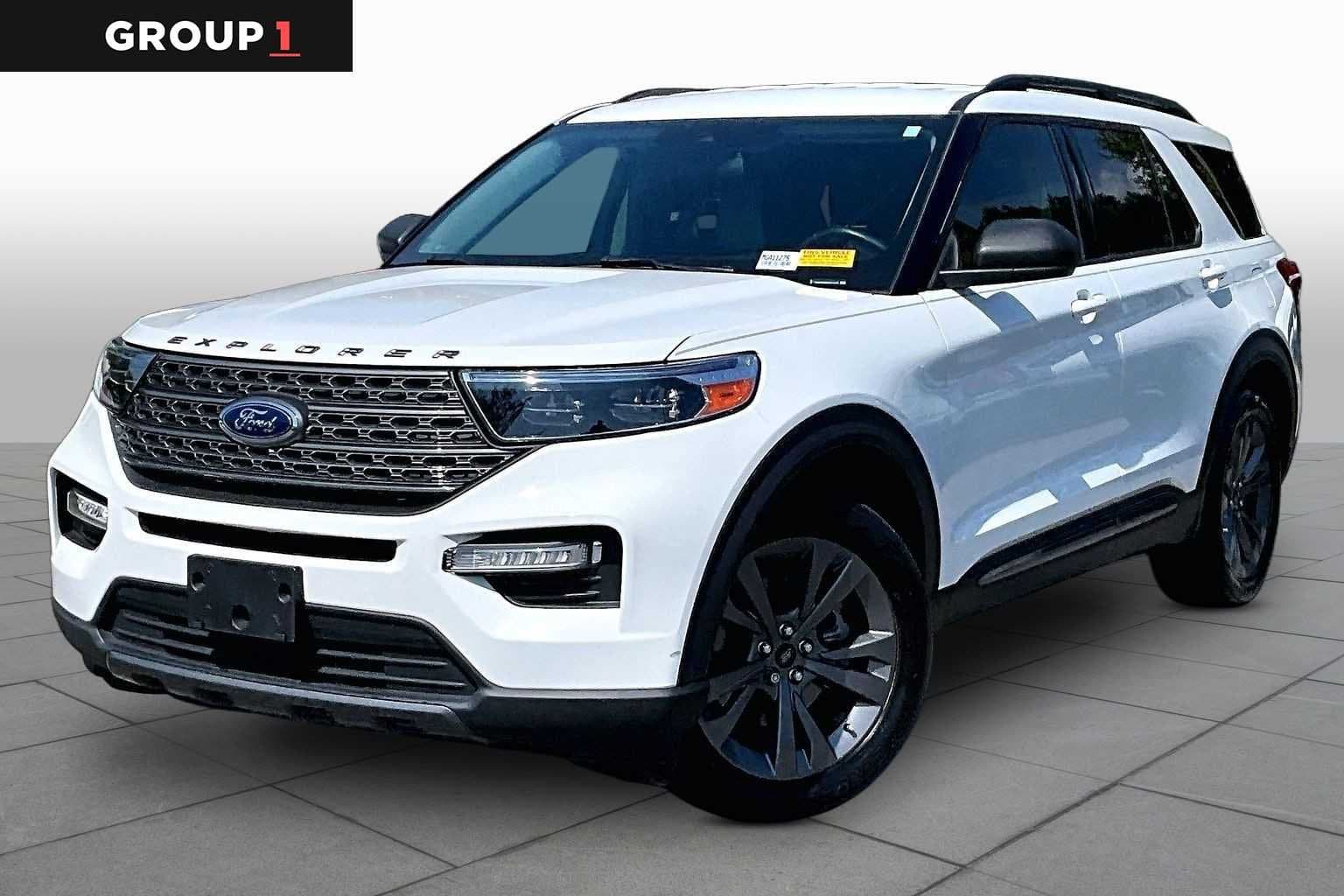 2021 Ford Explorer XLT — photo 1 of 32