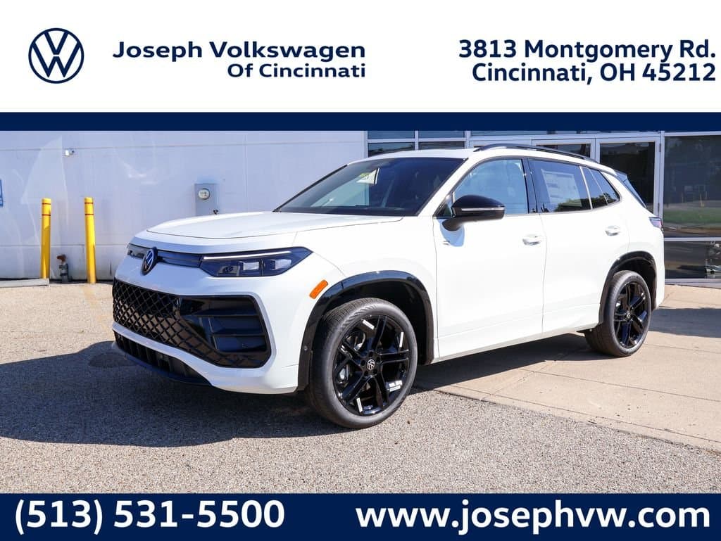 2026 Volkswagen Tiguan 2.0T SE R-Line Black — photo 1 of 33