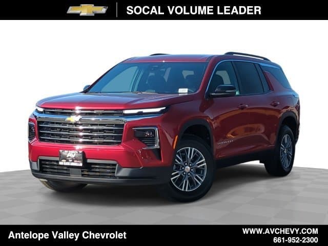 2027 Chevrolet Traverse Base — photo 1 of 35