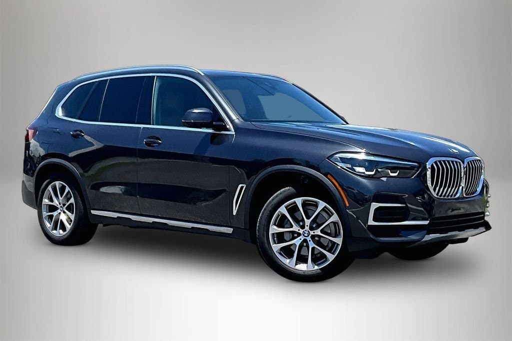 2022 BMW X5 xDrive40i — photo 1 of 37