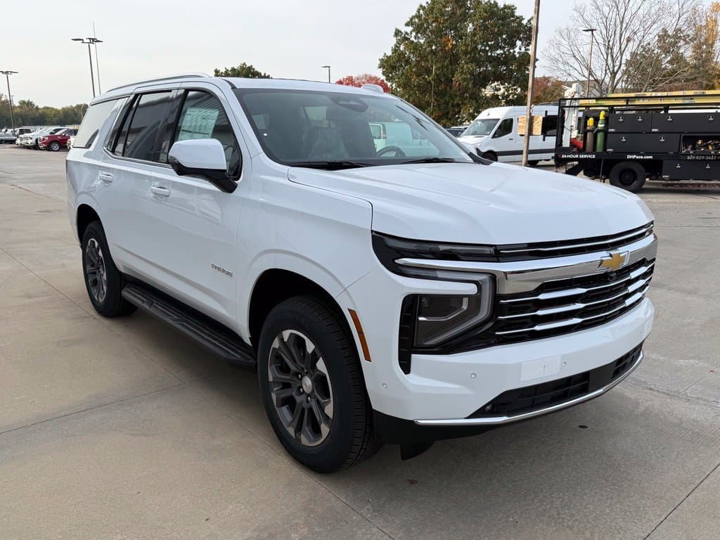 2027 Chevrolet Tahoe LT — photo 1 of 10