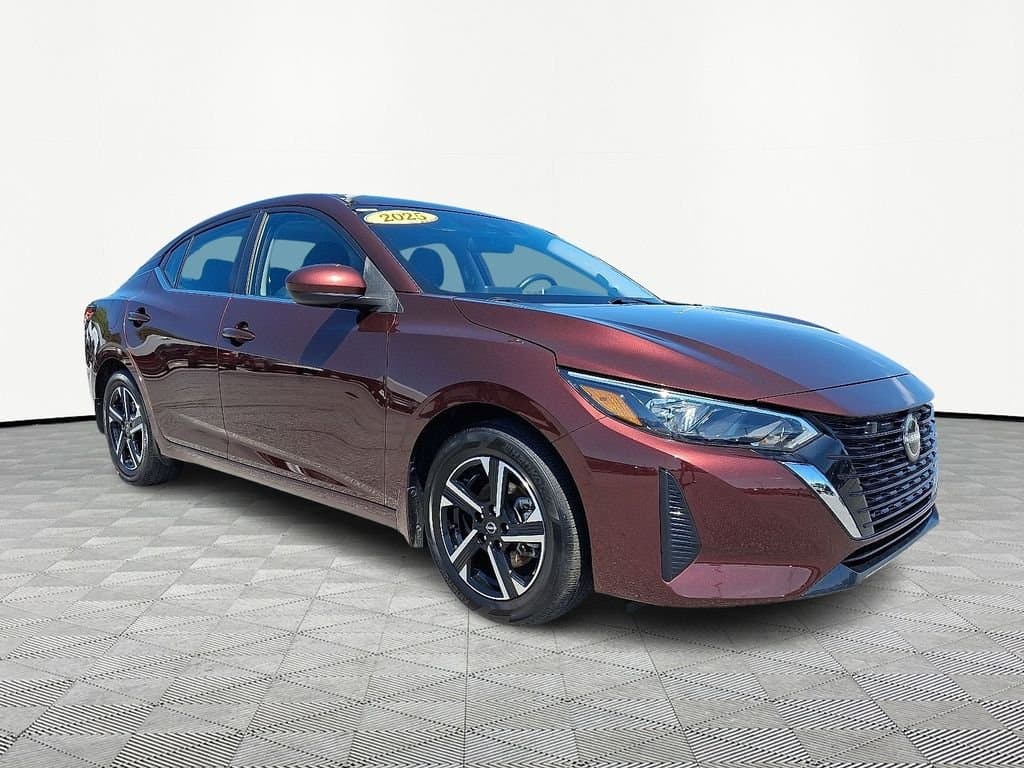2025 Nissan Sentra SV — photo 1 of 30
