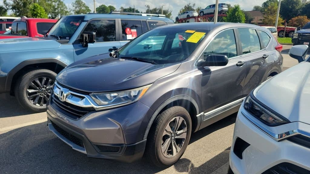 2018 Honda CR-V LX — photo 1 of 11