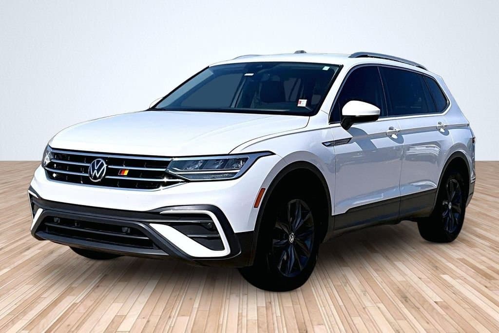 2022 Volkswagen Tiguan 2.0T SE — photo 1 of 26