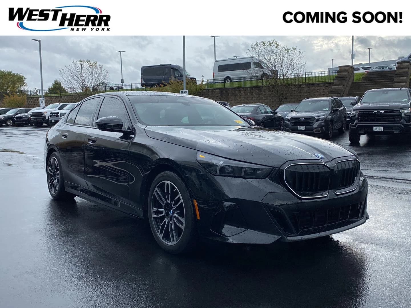 2025 BMW 5 Series 550e xDrive — photo 1 of 20