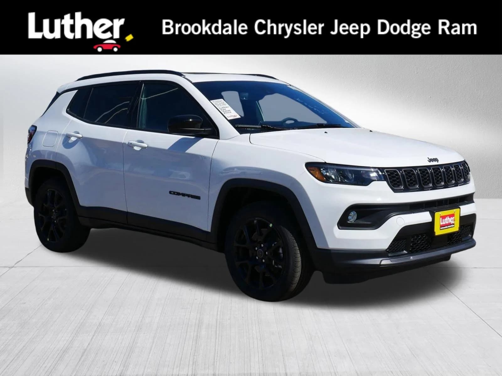 2026 Jeep Compass Latitude Altitude — photo 1 of 24