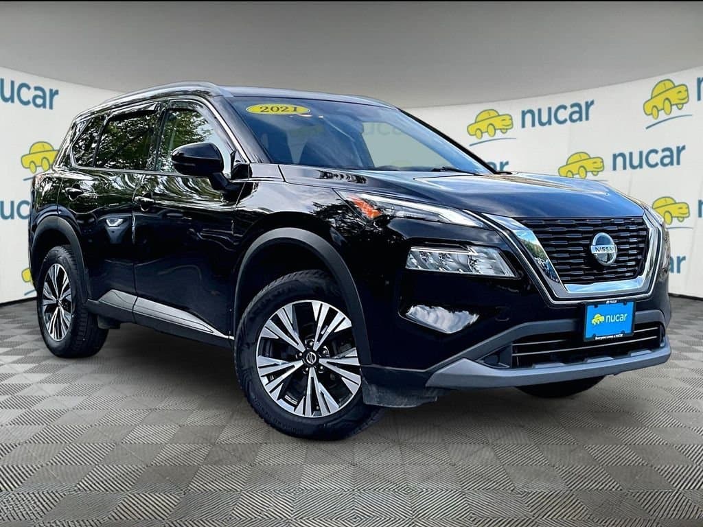 2021 Nissan Rogue SV — photo 1 of 36