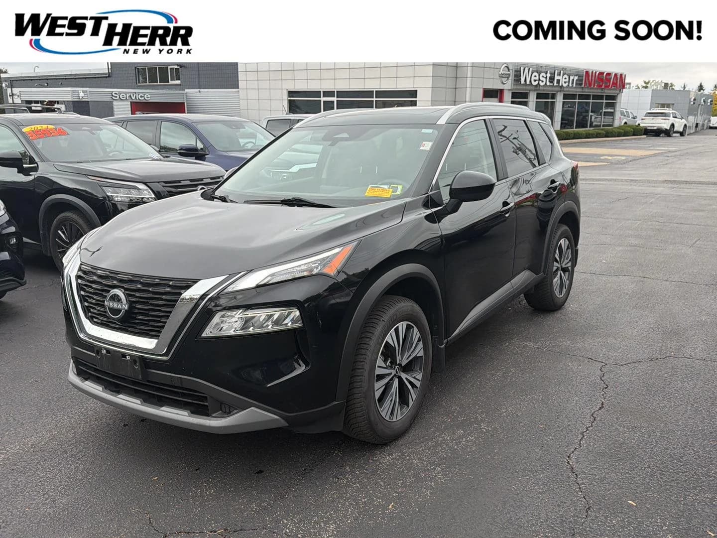 2023 Nissan Rogue SV — photo 1 of 20