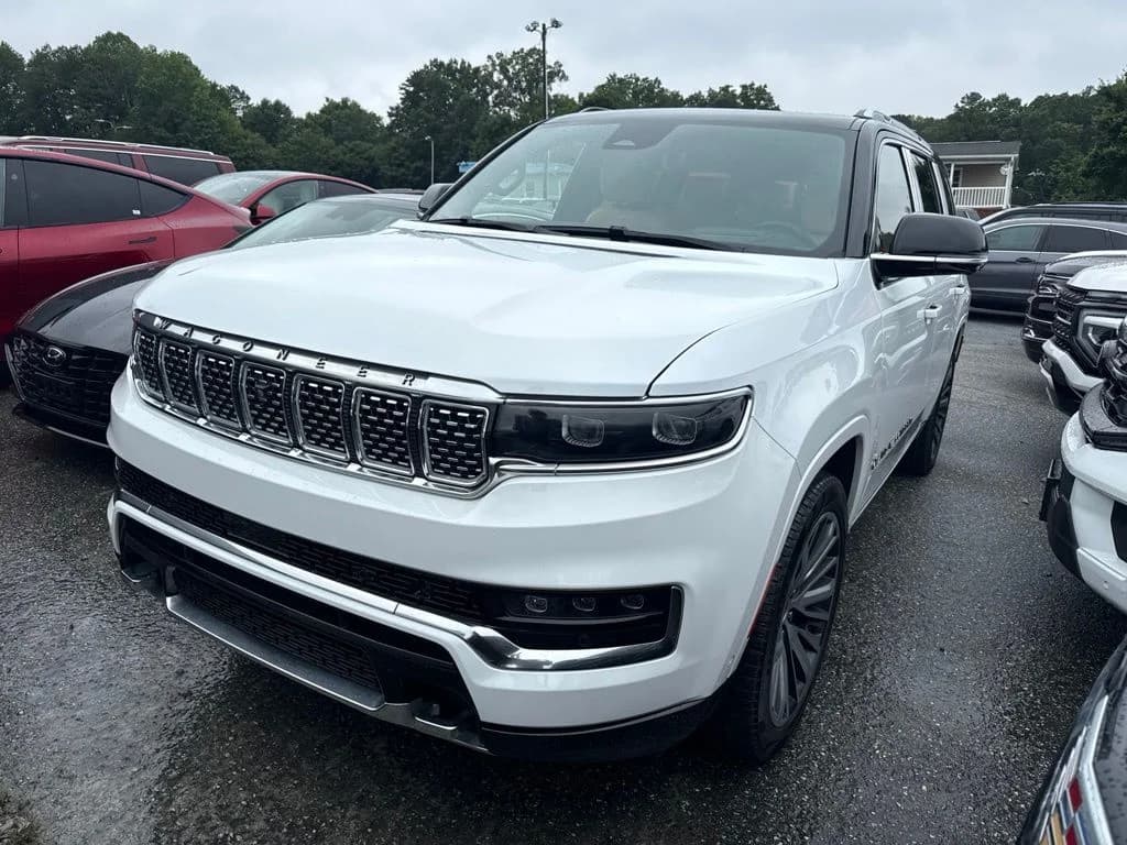 2024 Jeep Grand Wagoneer Series III — photo 1 of 7