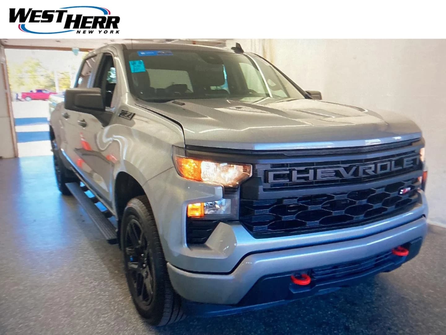 2024 Chevrolet Silverado 1500 Custom — photo 1 of 9
