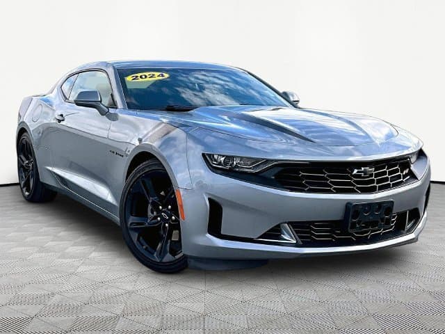 2024 Chevrolet Camaro 1LT — photo 1 of 29