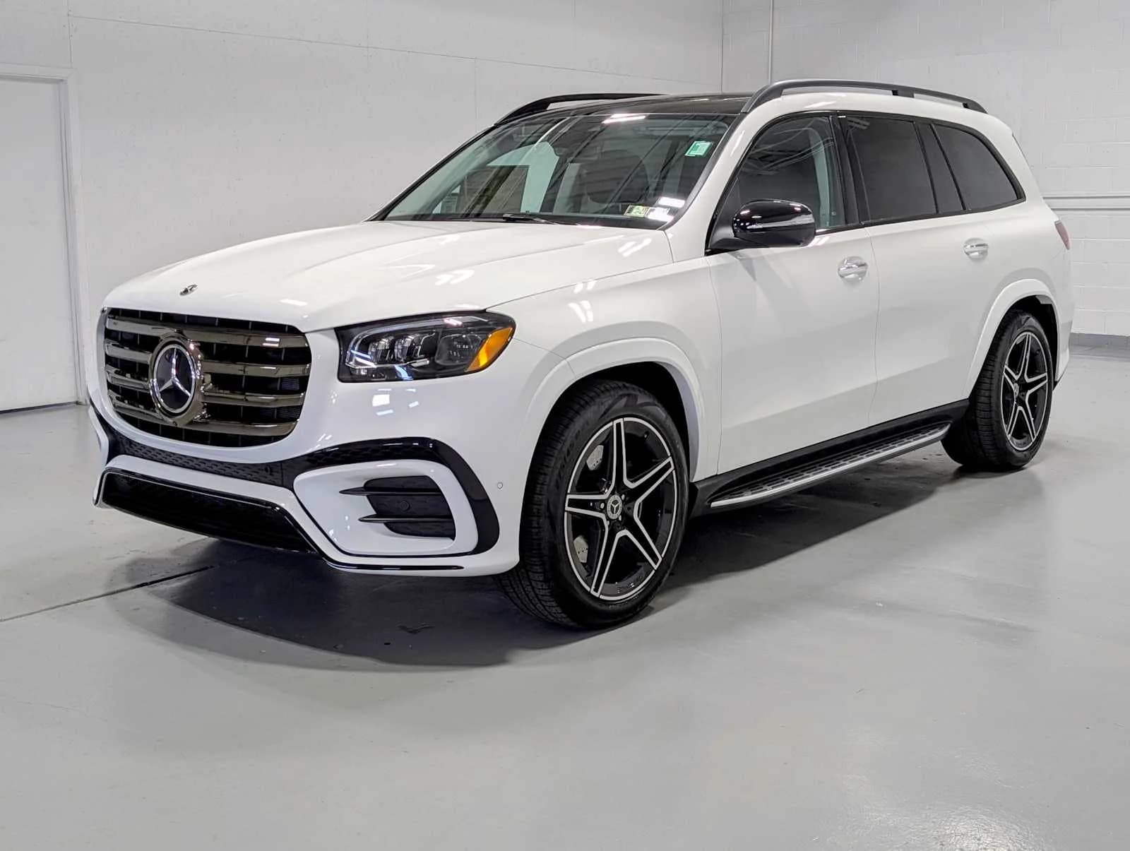 2026 Mercedes-Benz GLS GLS 450 — photo 1 of 35