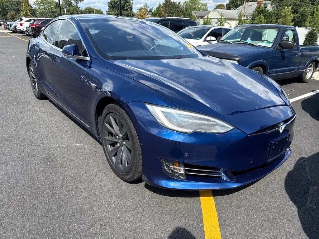 2018 Tesla Model S 75D — photo 1 of 10