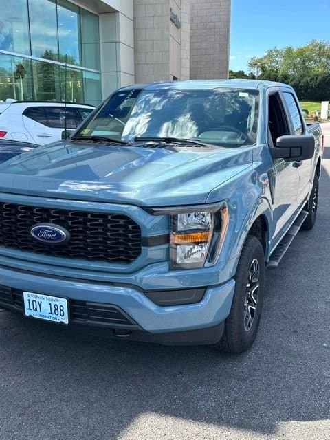 2023 Ford F-150 XL — photo 1 of 3
