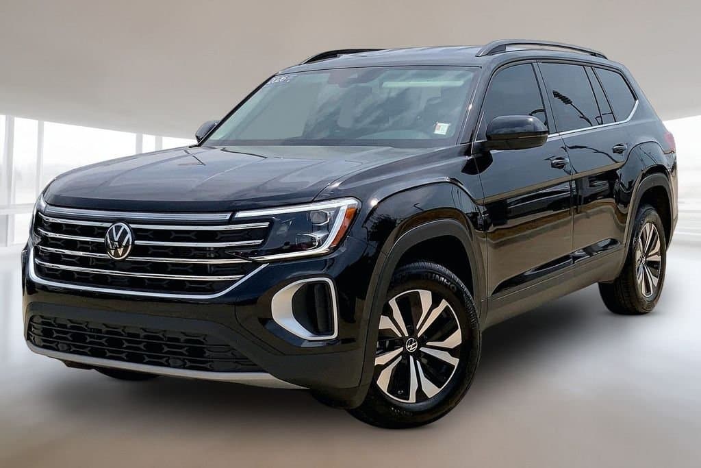 2026 Volkswagen Atlas 2.0T SE — photo 1 of 35