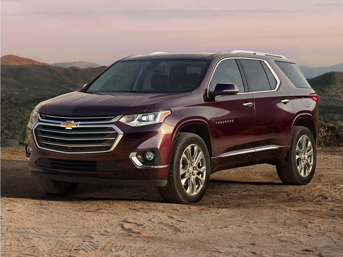 2020 Chevrolet Traverse LS — photo 1 of 2