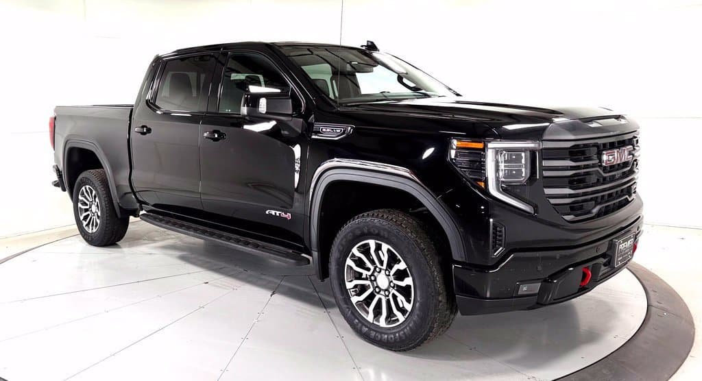 2023 GMC Sierra 1500 AT4 — photo 1 of 21