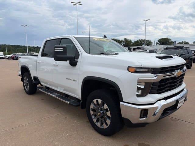 2024 Chevrolet Silverado 2500 HD LT — photo 1 of 56