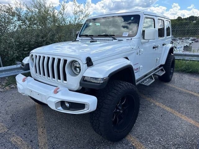 2021 Jeep Wrangler Unlimited Sahara — photo 1 of 9