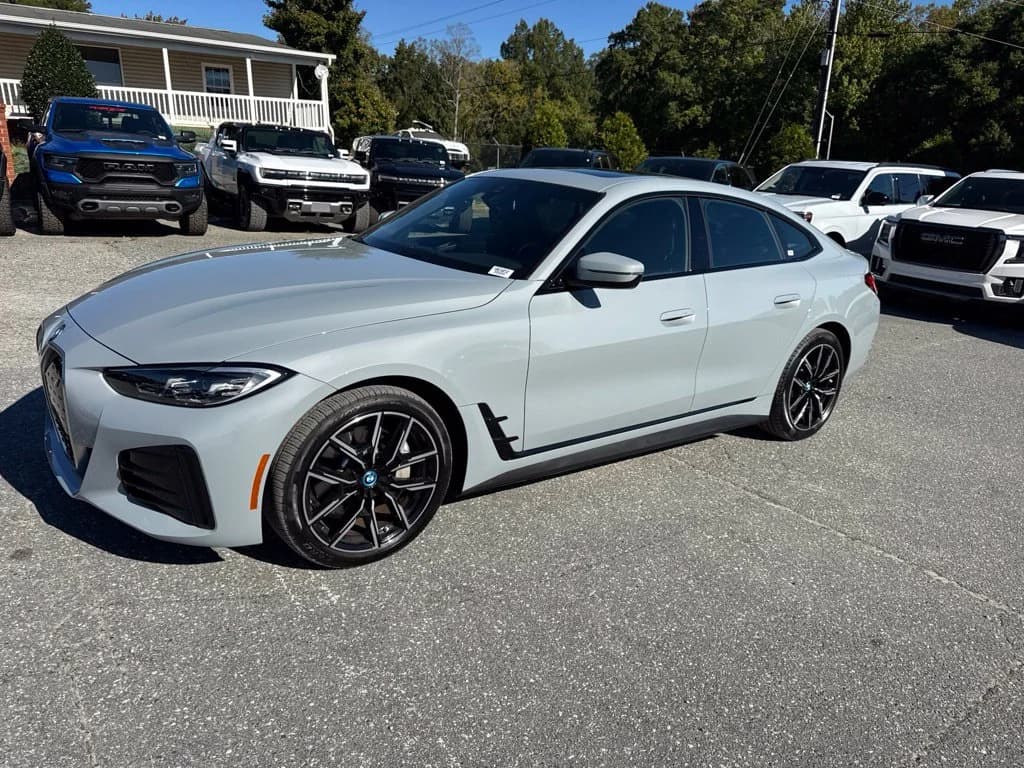 2024 BMW i4 eDrive35 — photo 1 of 36