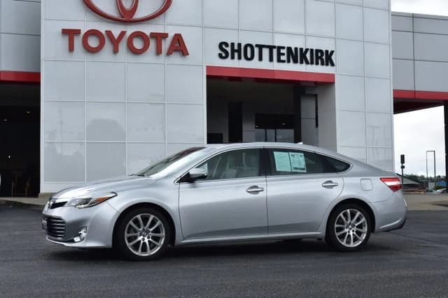2014 Toyota Avalon Limited — photo 1 of 36
