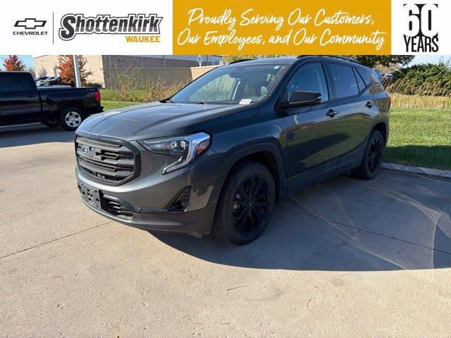 2021 GMC Terrain SLT — photo 1 of 12