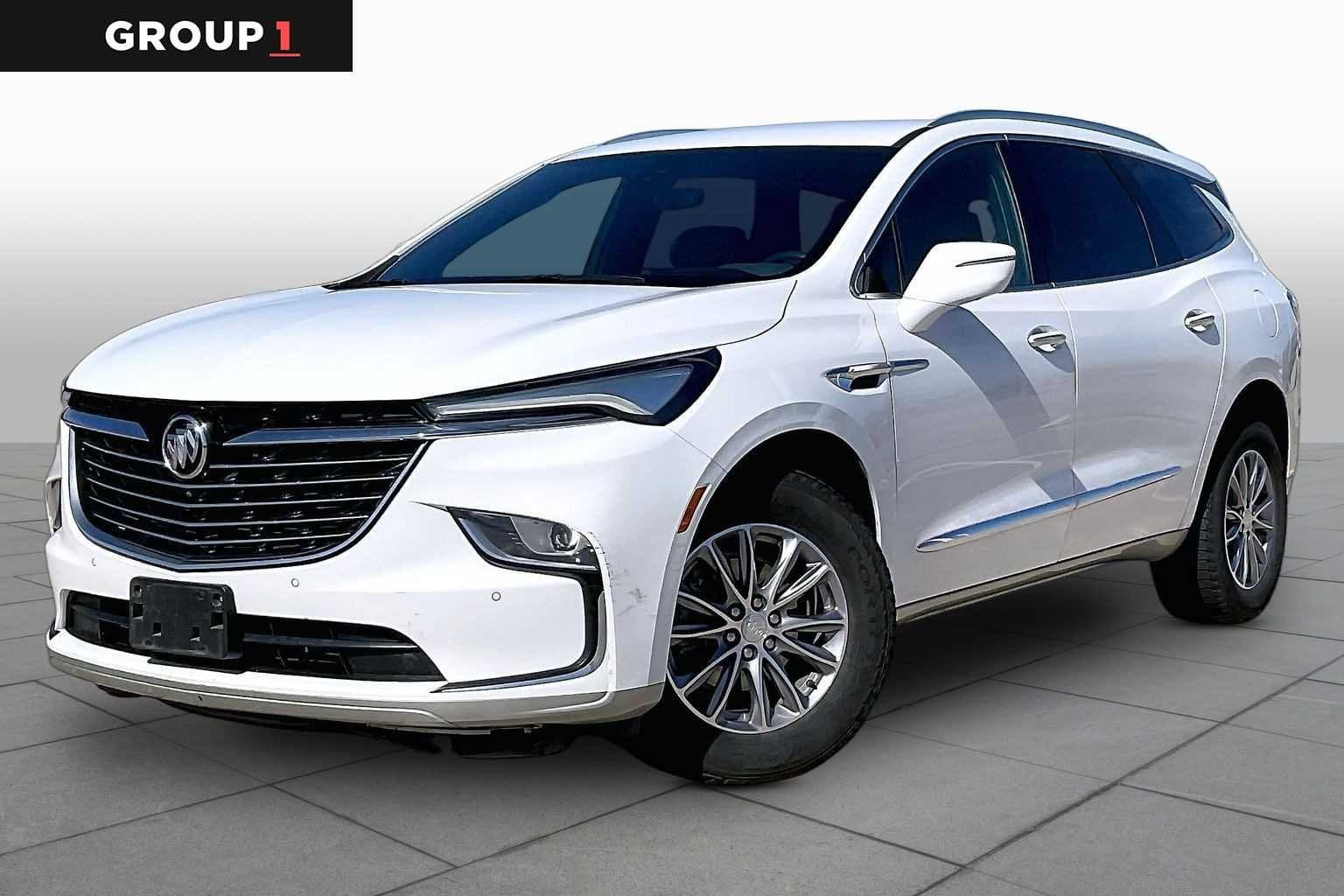 2022 Buick Enclave Premium — photo 1 of 33