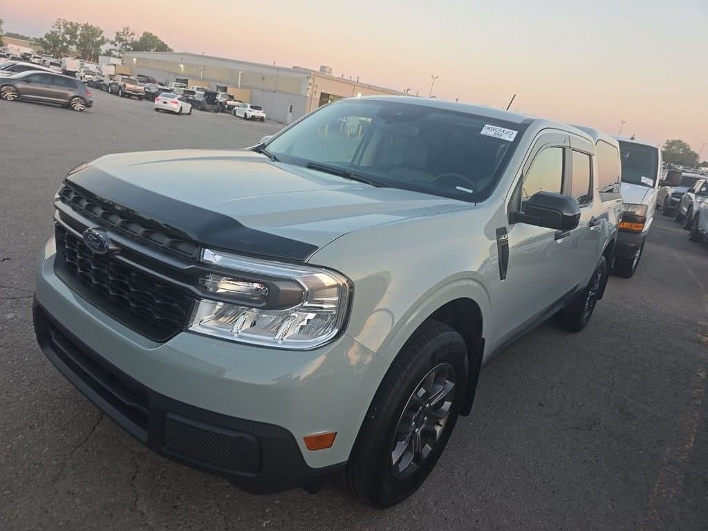 2024 Ford Maverick XLT — photo 1 of 6