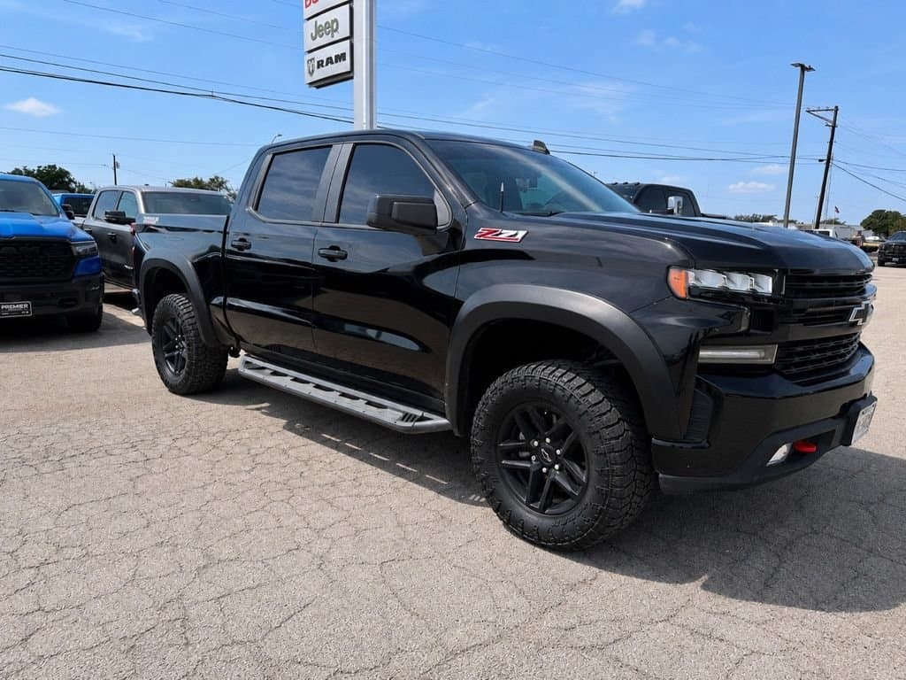 2019 Chevrolet Silverado 1500 LT Trail Boss — photo 1 of 7