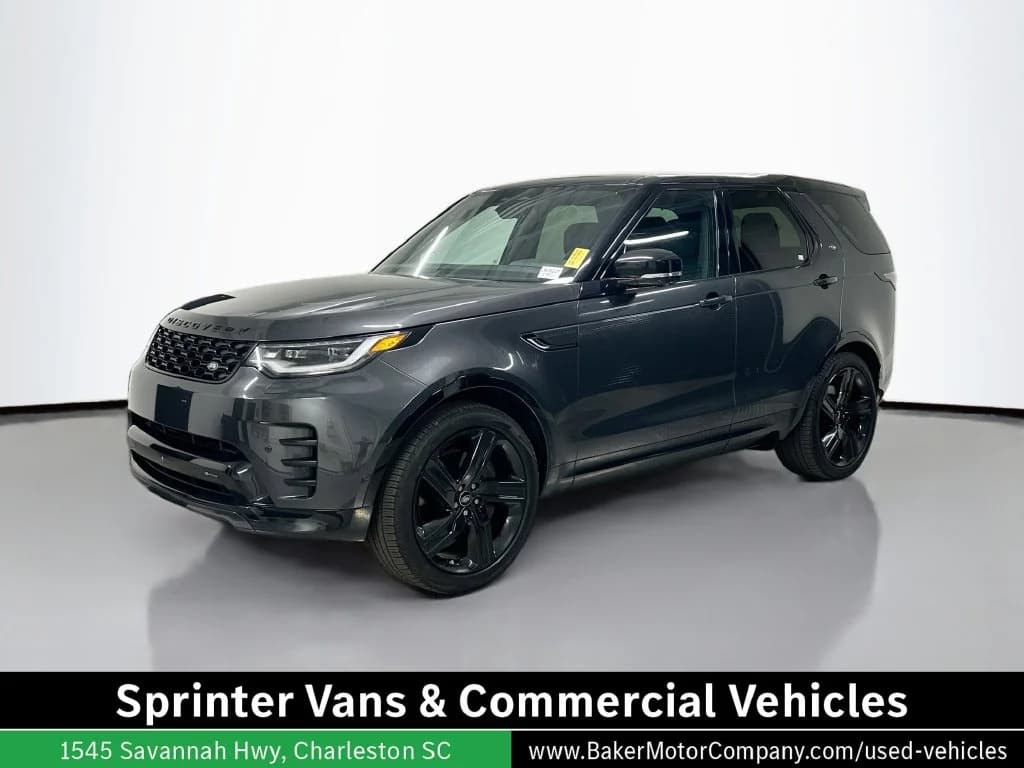2023 Land Rover Discovery HSE R-Dynamic — photo 1 of 37