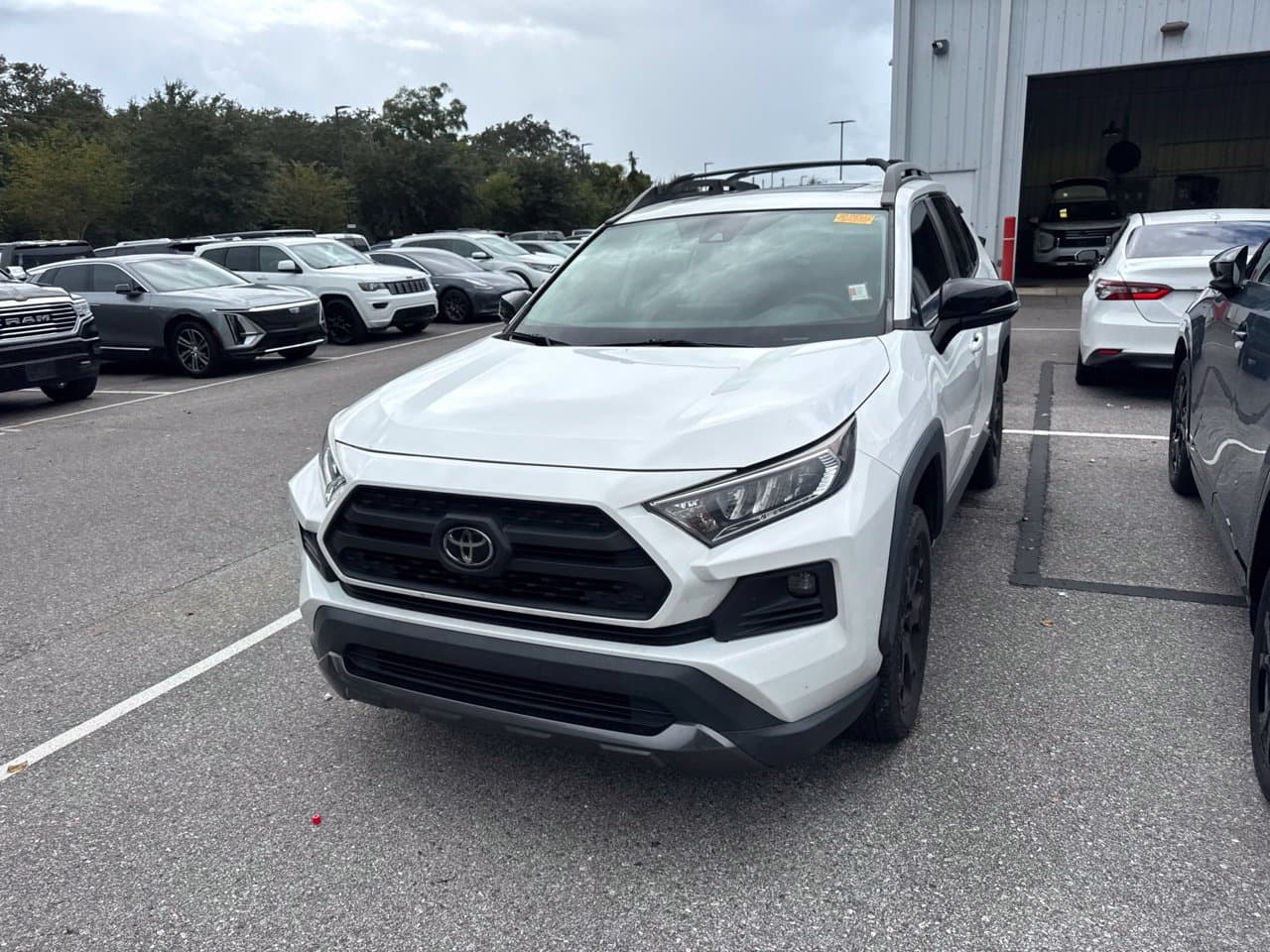 2020 Toyota RAV4 TRD Off Road — photo 1 of 6
