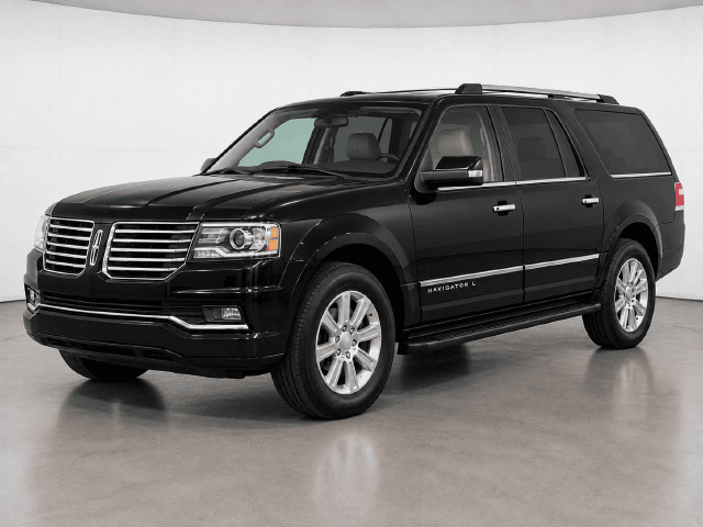 2015 Lincoln Navigator L Base — photo 1 of 10